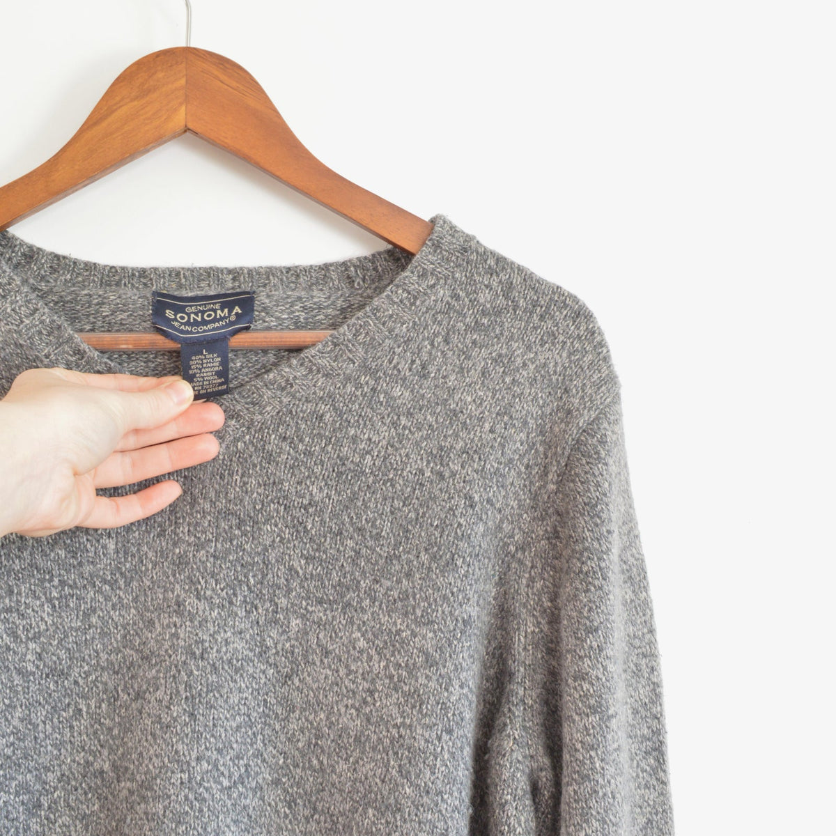 salt and pepper cropped v-neck sweater