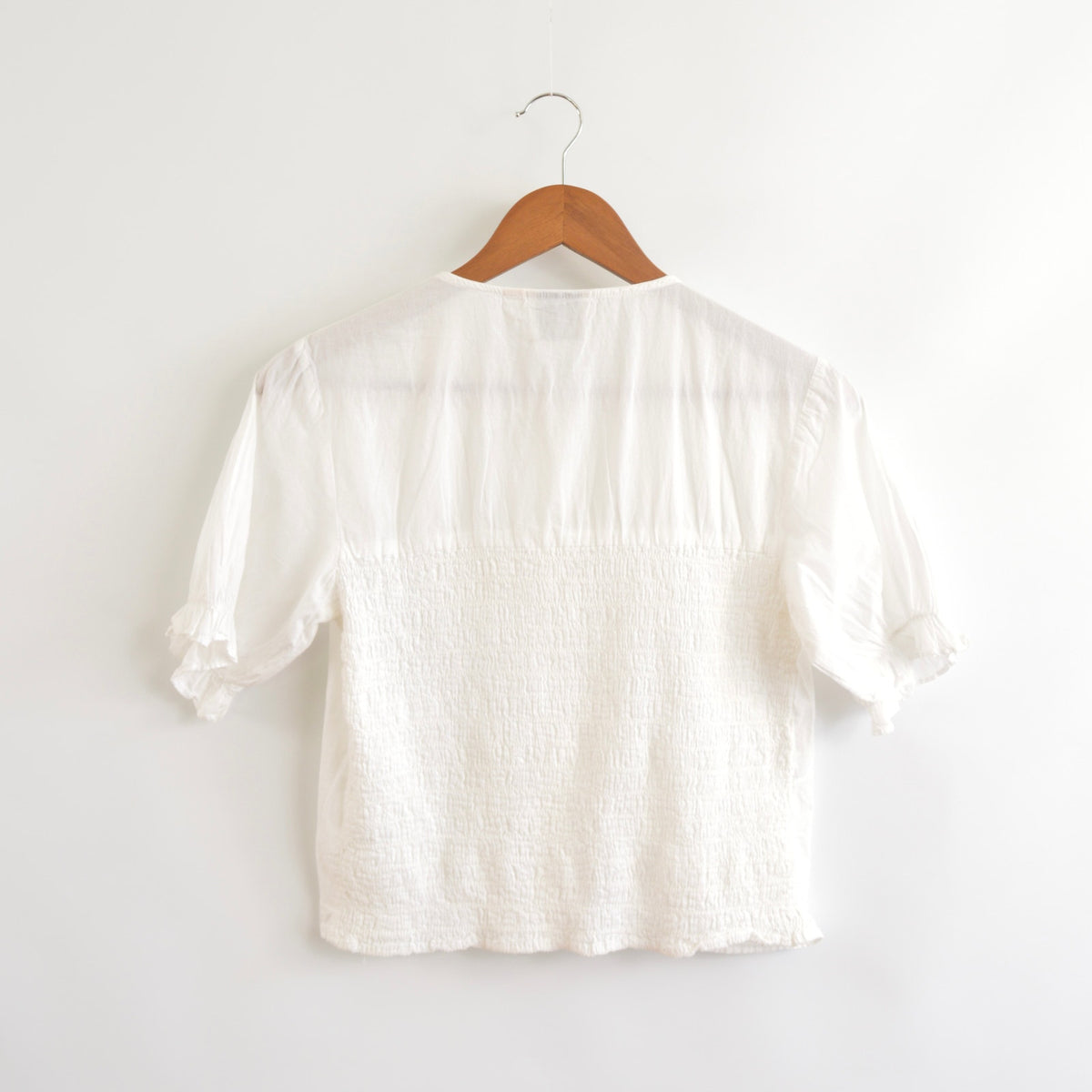 white collared crop button down blouse