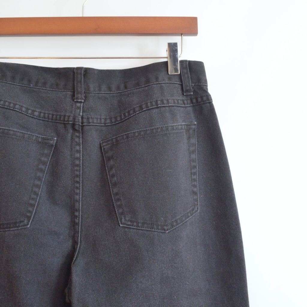 30 x 28 black tapered high waisted LA blues vintage denim