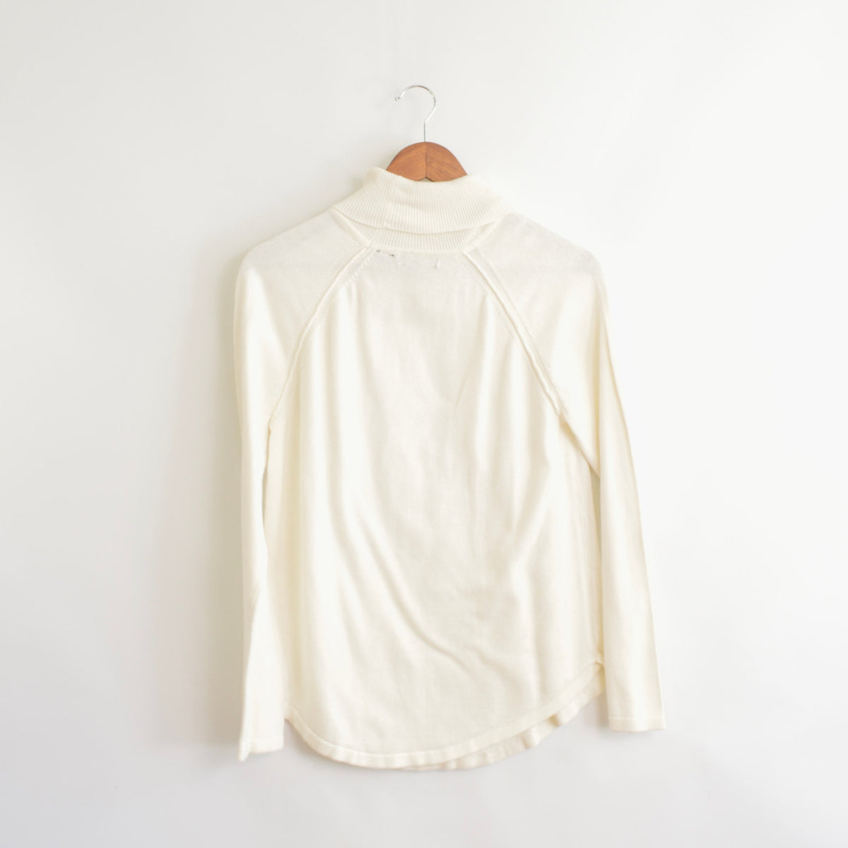 simple thin cream curved hem turtleneck sweater