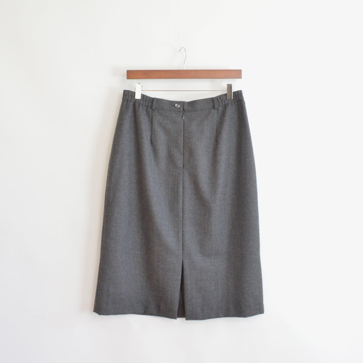 size 12 charcoal gray knee length wool tulip skirt