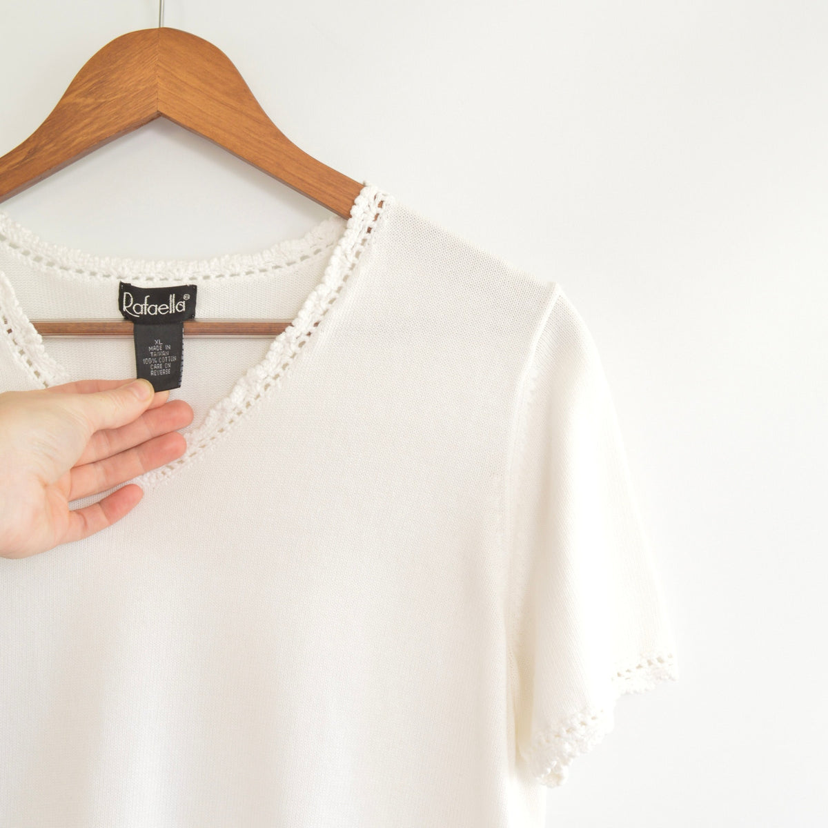 white sweater knit crochet trim pure cotton tee