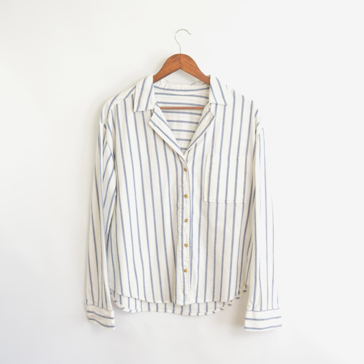crinky linen blend blue and white striped button down