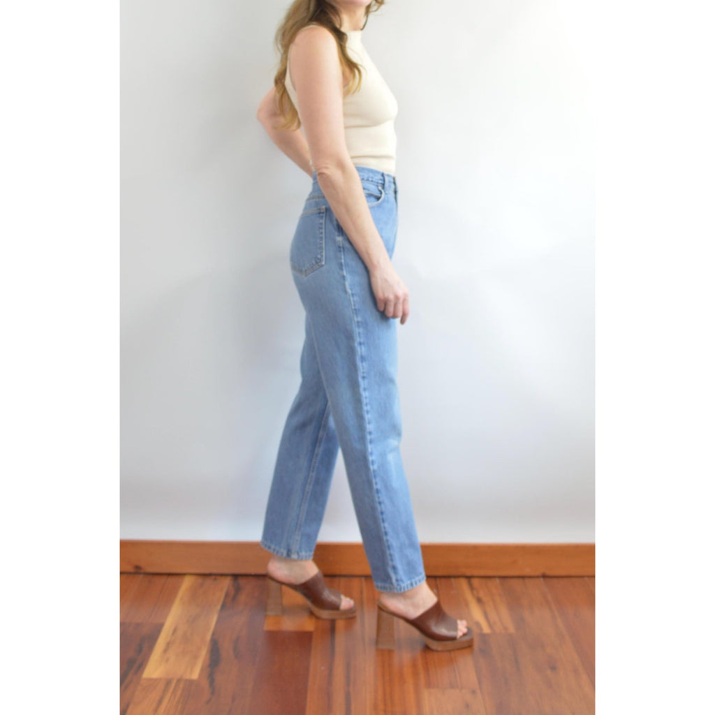 31 x 30 high rise mid wash land’s end 90s fit denim