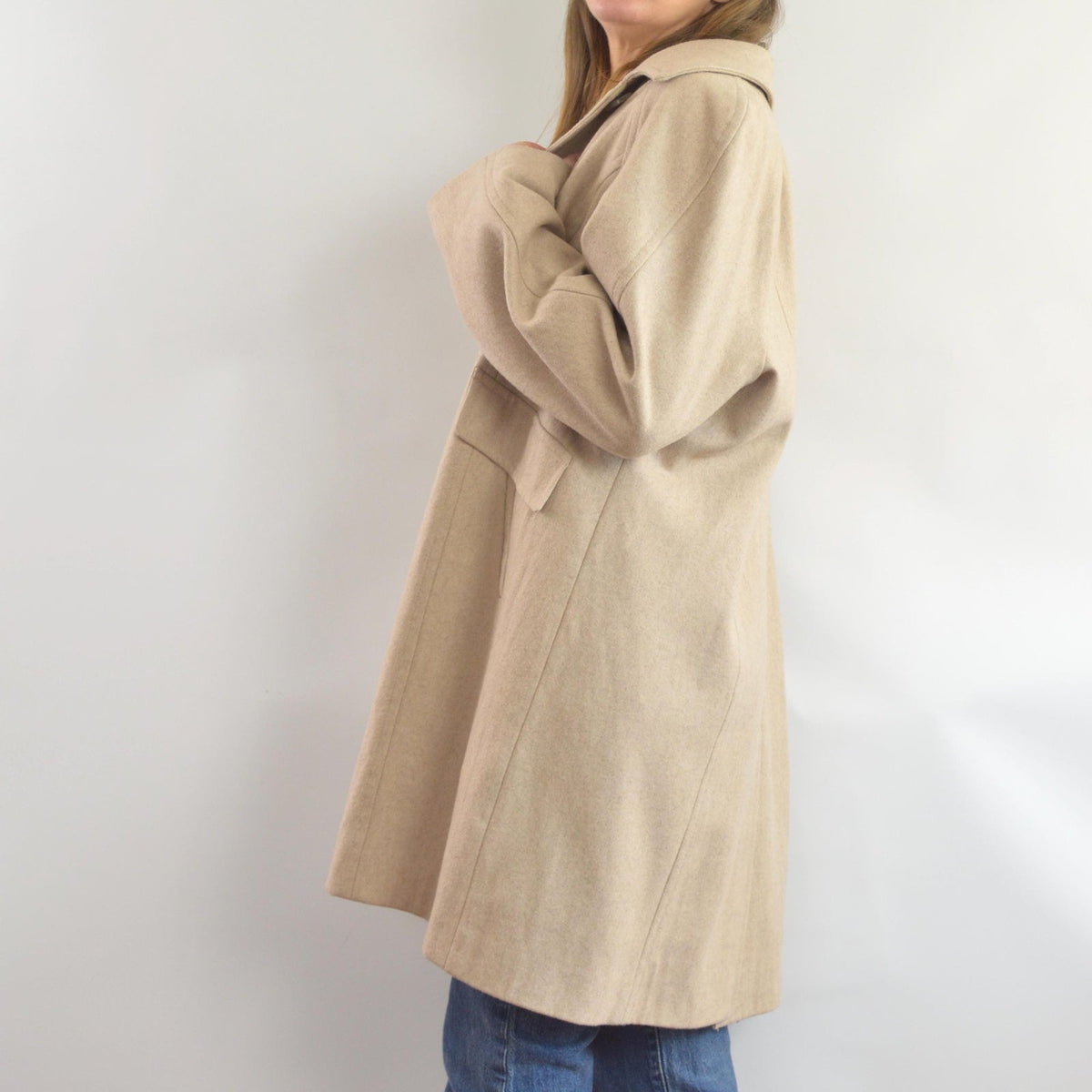 perfect mid length light beige vintage london fog wool overcoat
