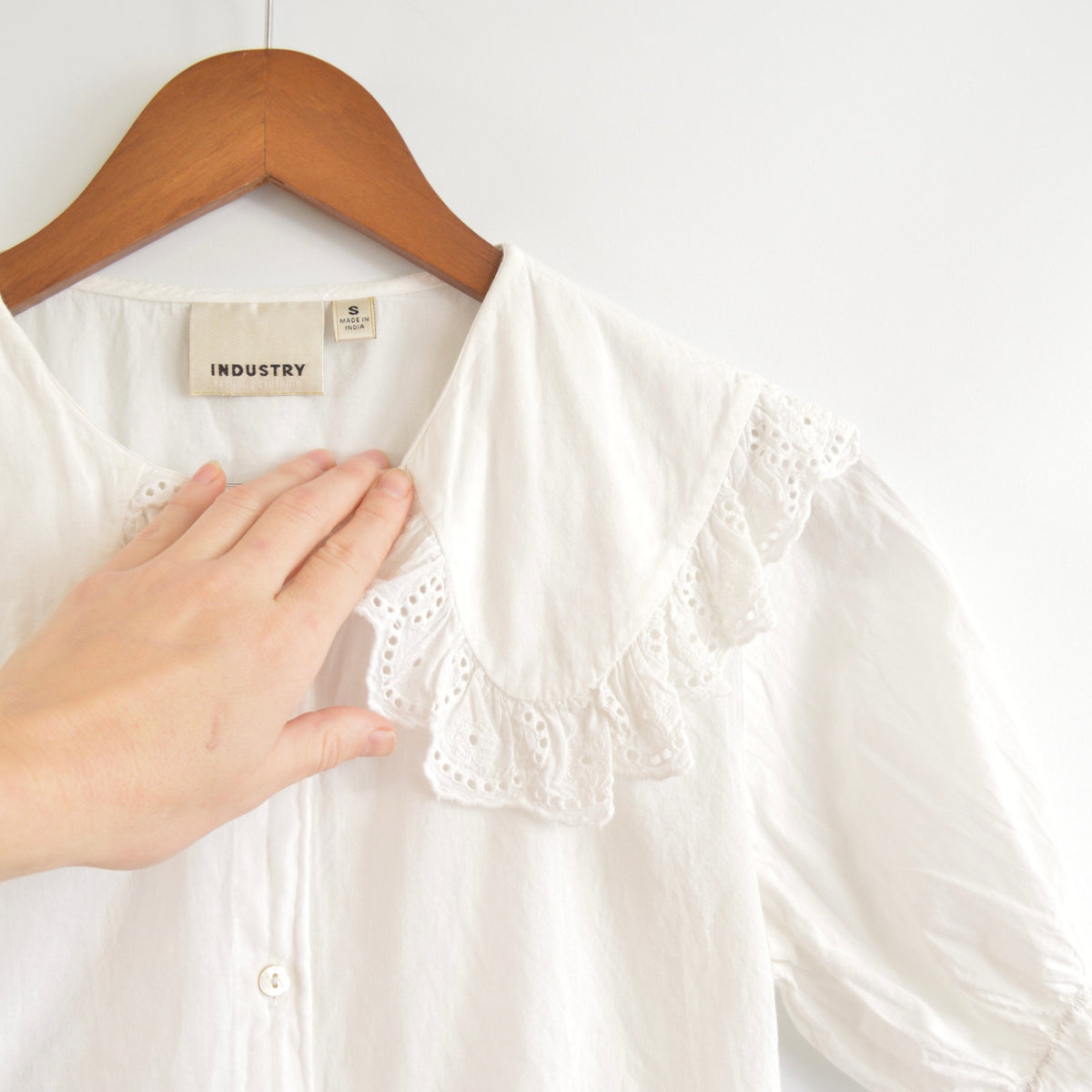 white collared crop button down blouse