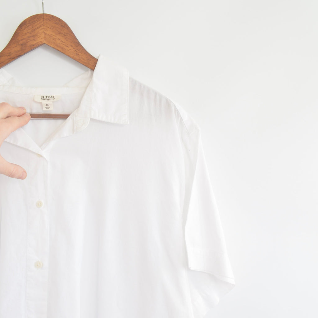 boxy cut 100% cotton white button down top