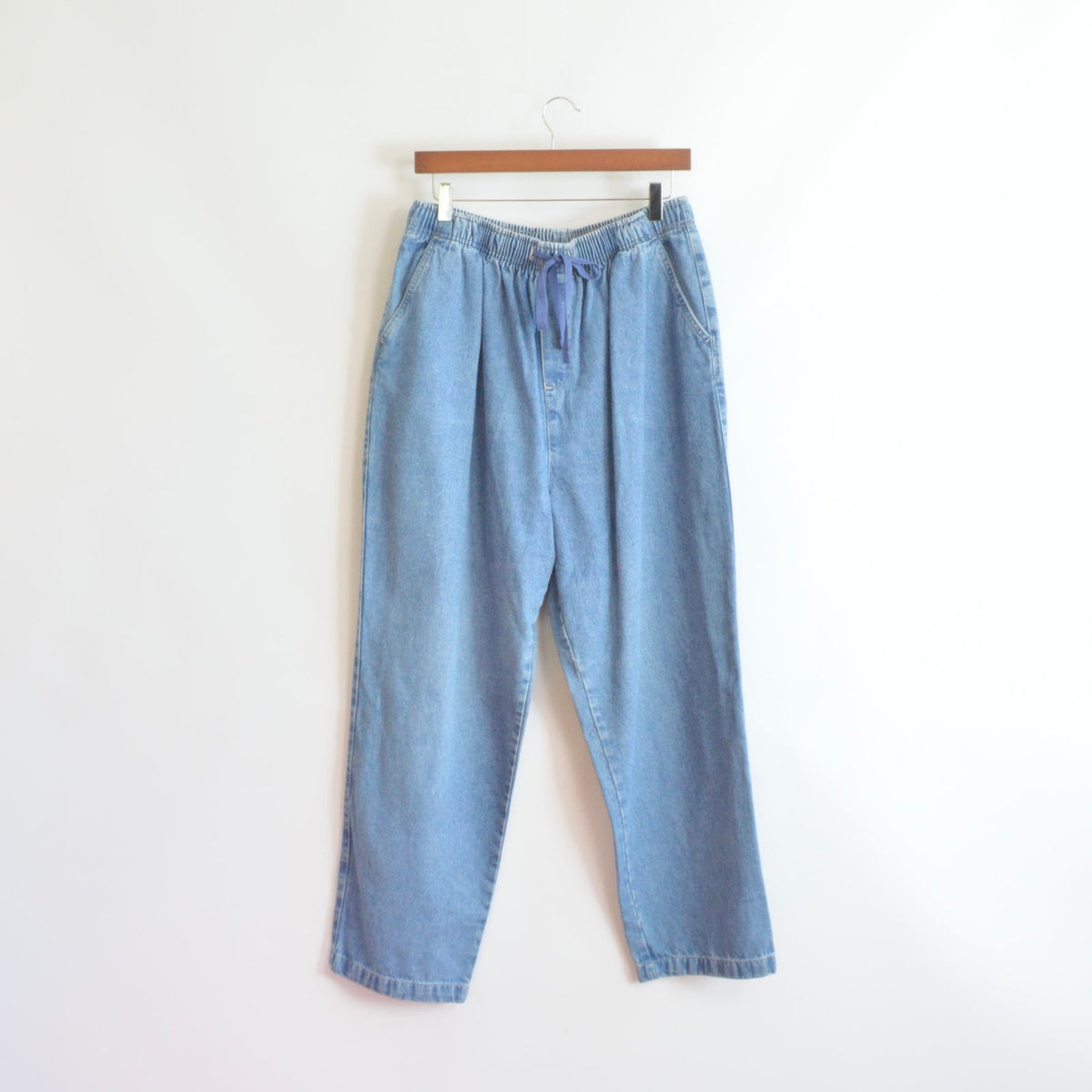 31 x 26 medium to light wash straight leg drawstring vintage cabin creek easy jeans
