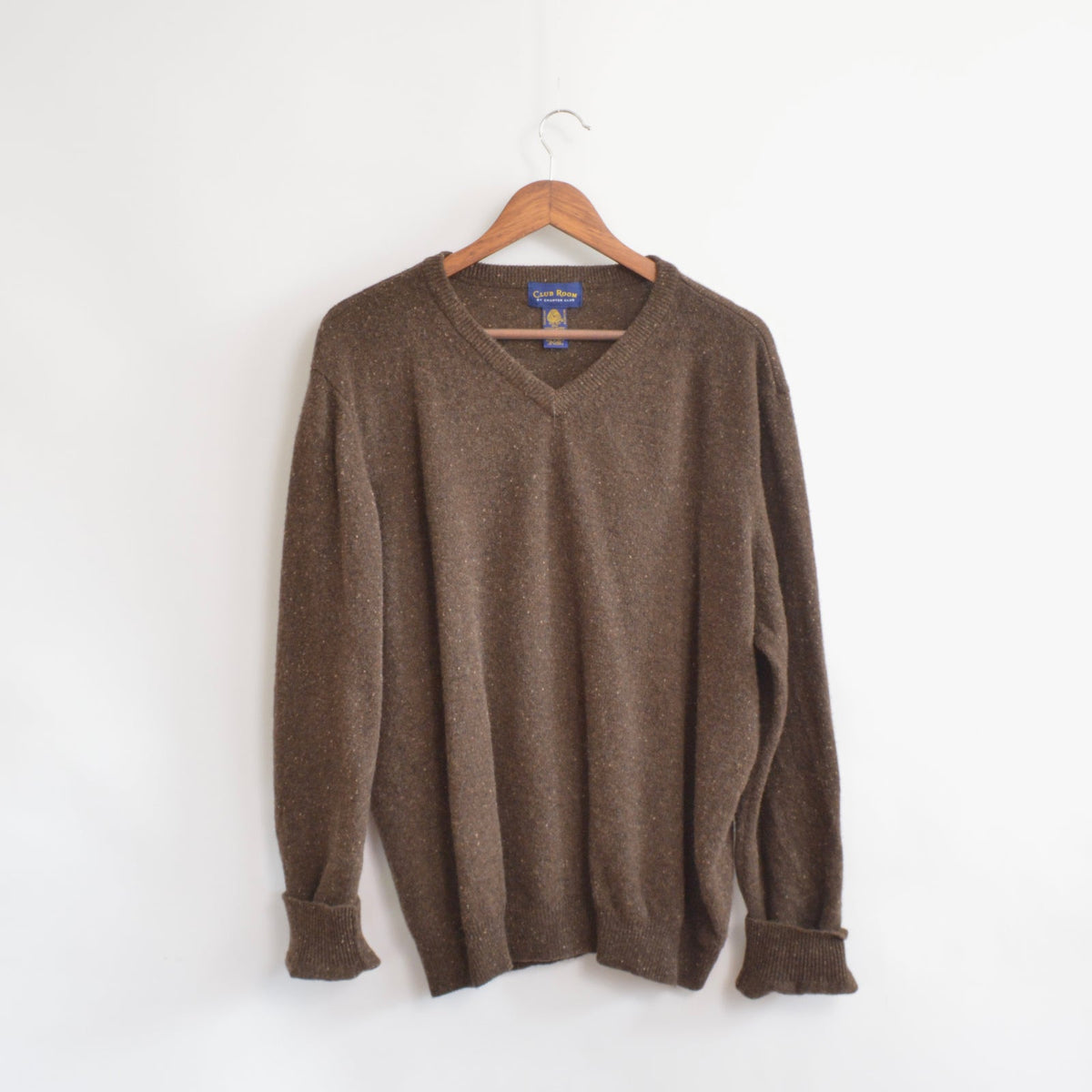 speckled heater brown club room v-neck lambswool sweater
